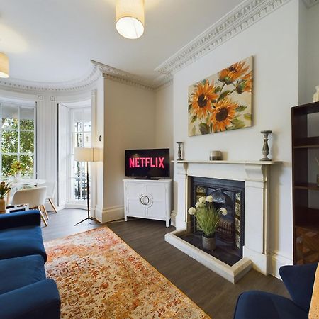 Belle Vue Regency King Size W Free Parking Lejlighed Cheltenham Eksteriør billede